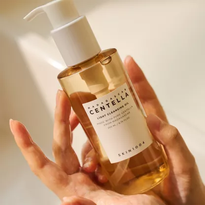 [ SKIN1004 ]  Huile nettoyante à la centella de Madagascar | 200 ml