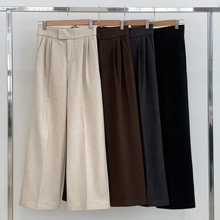 Pantalon Coupe Large Bouton Caché