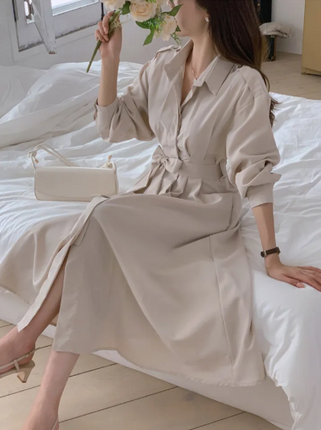 Robe longue à col chemise